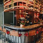 This HoTel Ostello