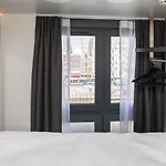 This HoTel Ostello