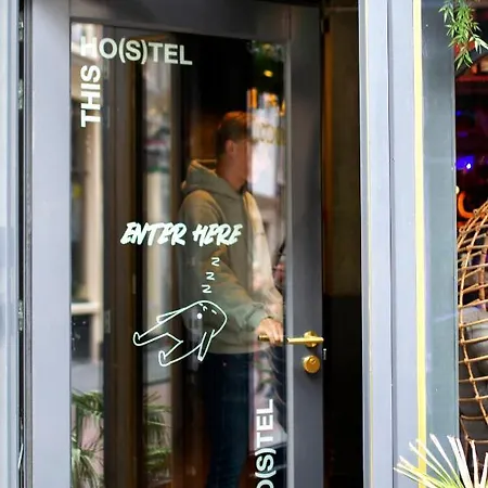 호스텔 This HoTel *