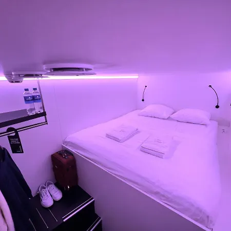 Auberge de jeunesse This HoTel