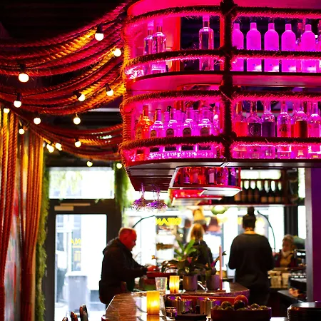 This HoTel Hostel Amsterdam