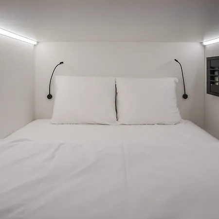 Auberge de jeunesse This HoTel