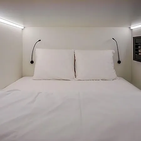 This HoTel Amsterdam