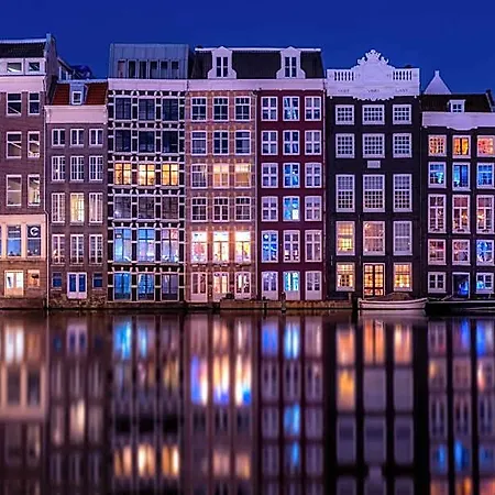 This HoTel Hostel Amsterdam