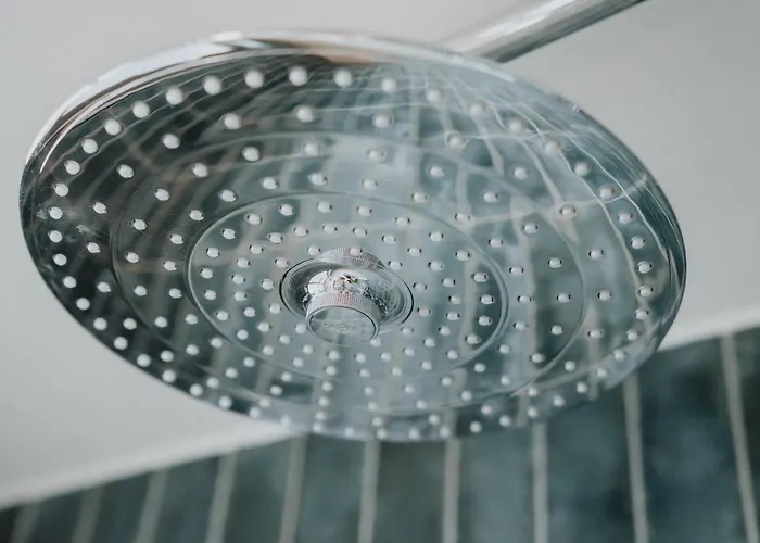 This HoTel Ostello *