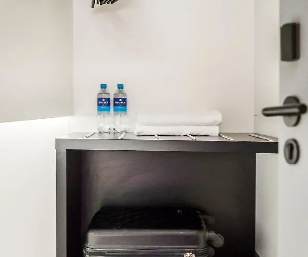 This HoTel Amsterdam