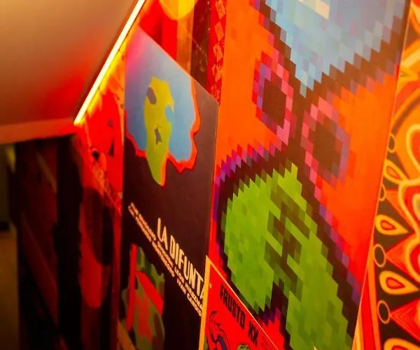 Hostel This HoTel Amsterdam