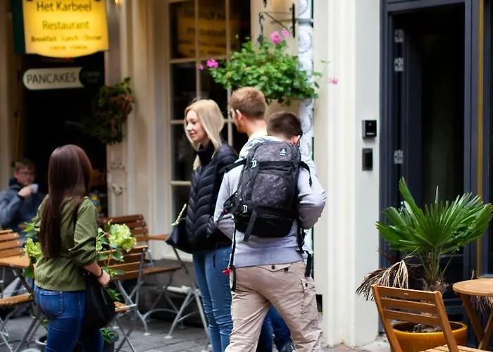 Vandrarhem This HoTel