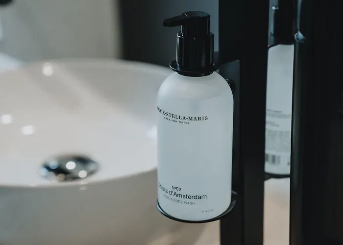 Vandrarhem This HoTel *